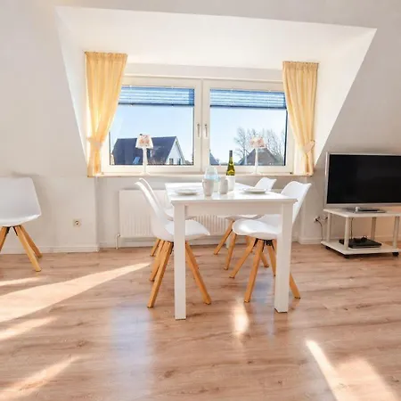 Jan Apartment *
